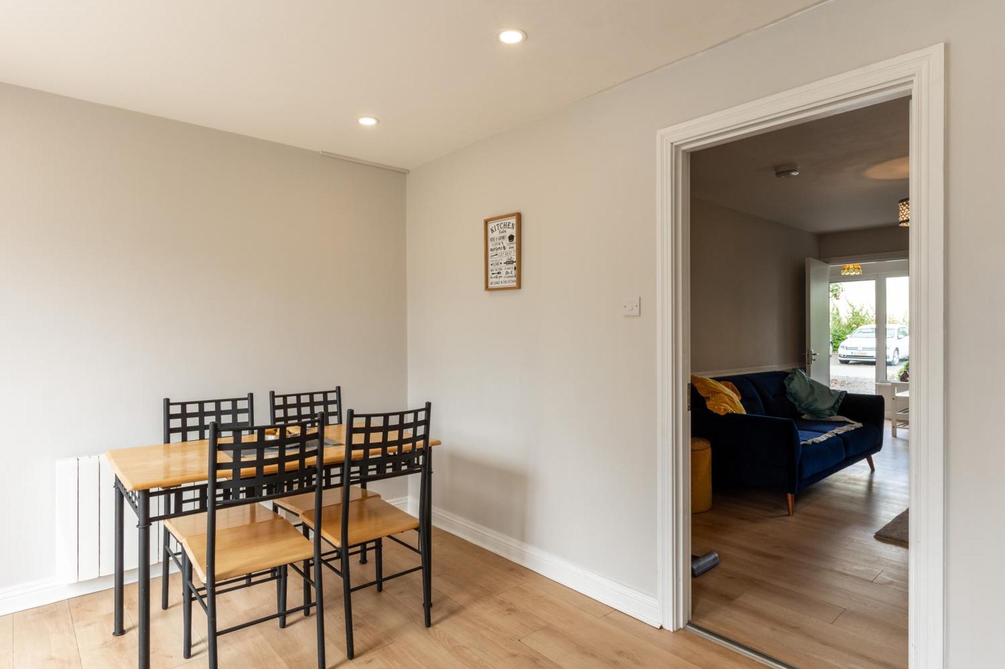Tully'S Home, Tulfarris Village, Wicklow Блессінґтон Екстер'єр фото