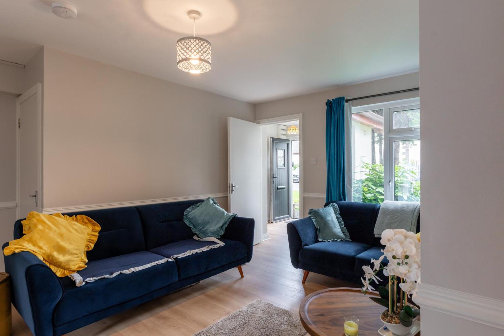 Tully'S Home, Tulfarris Village, Wicklow Блессінґтон Екстер'єр фото